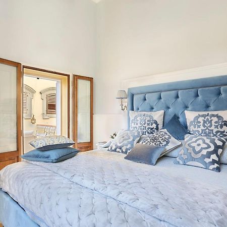 Design Apartment In The Heart Of Florence - Hosted By Sweetstay Экстерьер фото