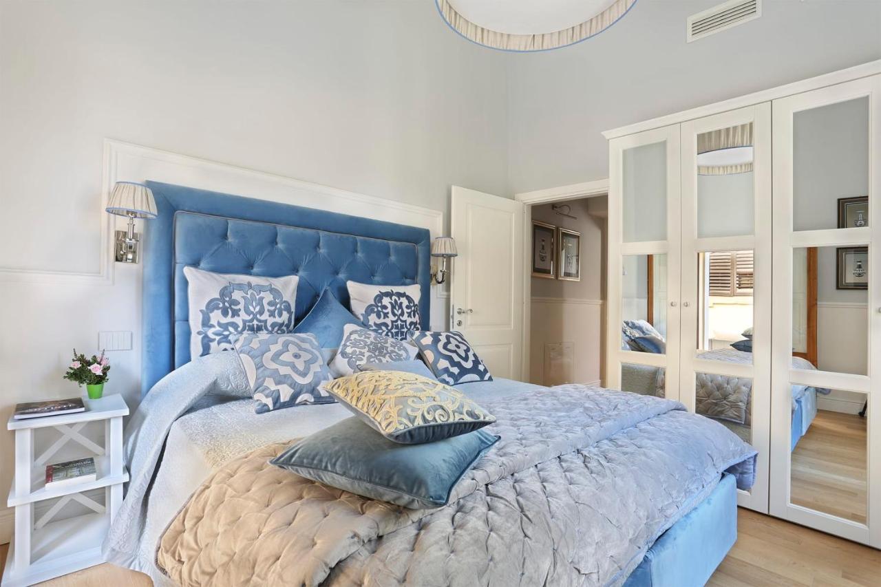 Design Apartment In The Heart Of Florence - Hosted By Sweetstay Экстерьер фото