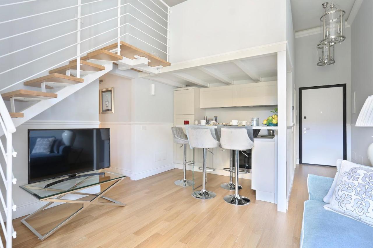 Design Apartment In The Heart Of Florence - Hosted By Sweetstay Экстерьер фото